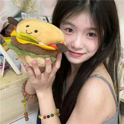 查理咬我手指